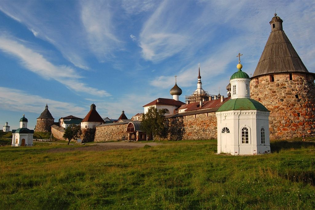 Анисимов Соловки_На семи ветрах.jpg